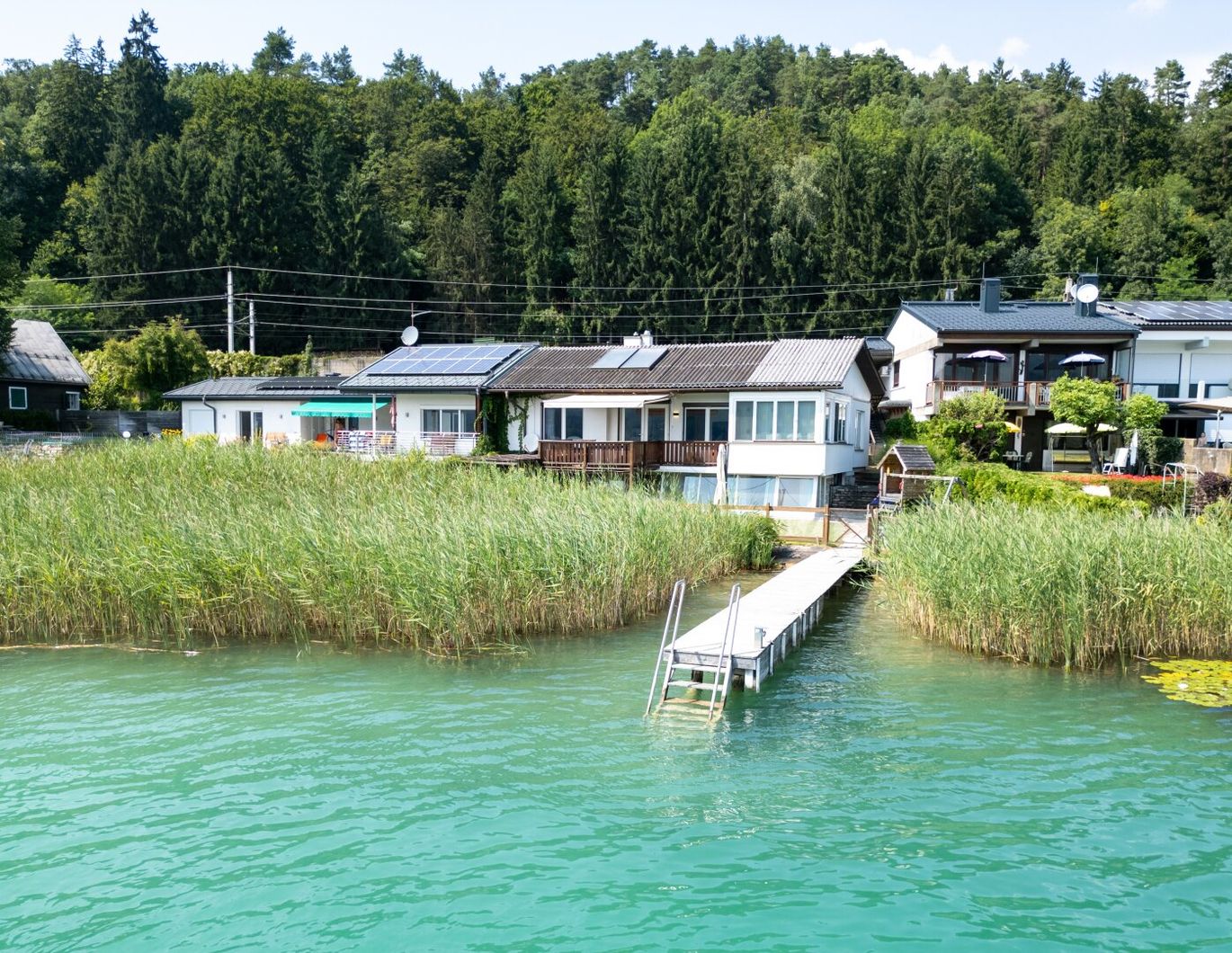 ZWEITWOHNSITZ | 520m2 Bauland mit eigenem Steg, Bootsanleger