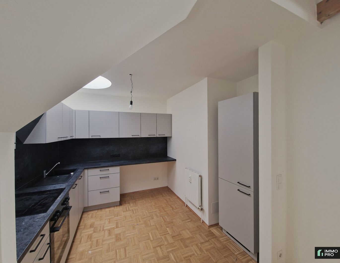 Schöne, generalsanierte 3-Zimmer-Wohnung mit 2 Balkonen inkl. Parkplatz - in Wildon! Die Sanierungsarbeiten sind noch nicht abgeschlossen!