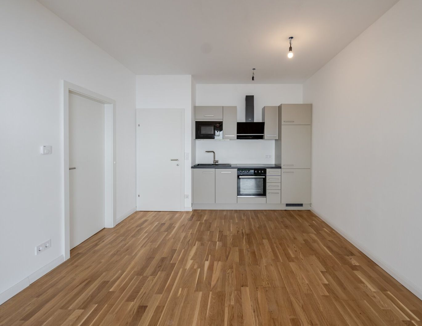 Barrierefreie Gartenwohnung mit Terrasse und Tiefgaragenparkplatz