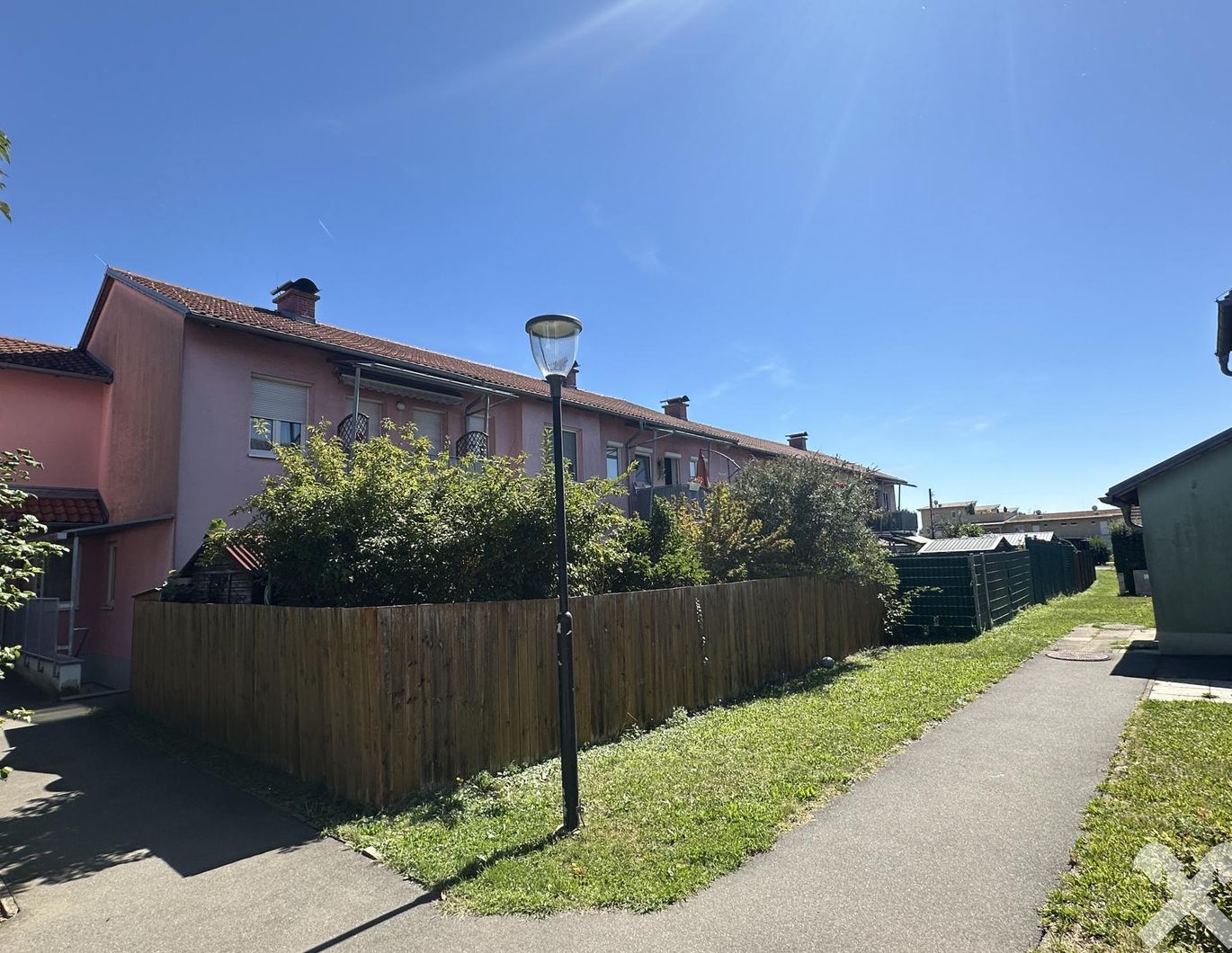 Anlegerhit: Charmante 2-Zimmer Wohnung mit Balkon und Parkplatz in Graz-Straßgang