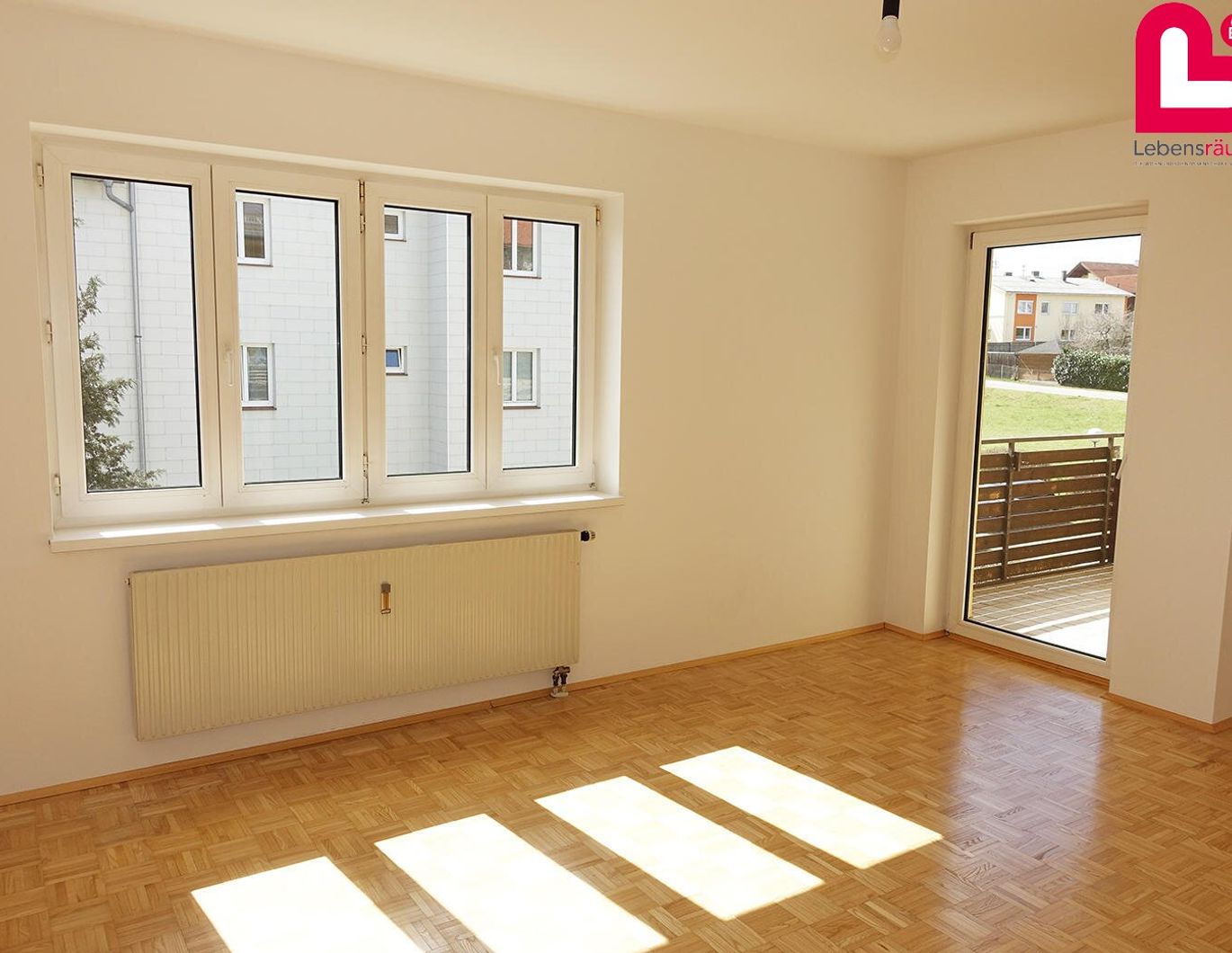Für Familien! 3-Zimmer Genossenschaftswohnung mit sonniger Loggia