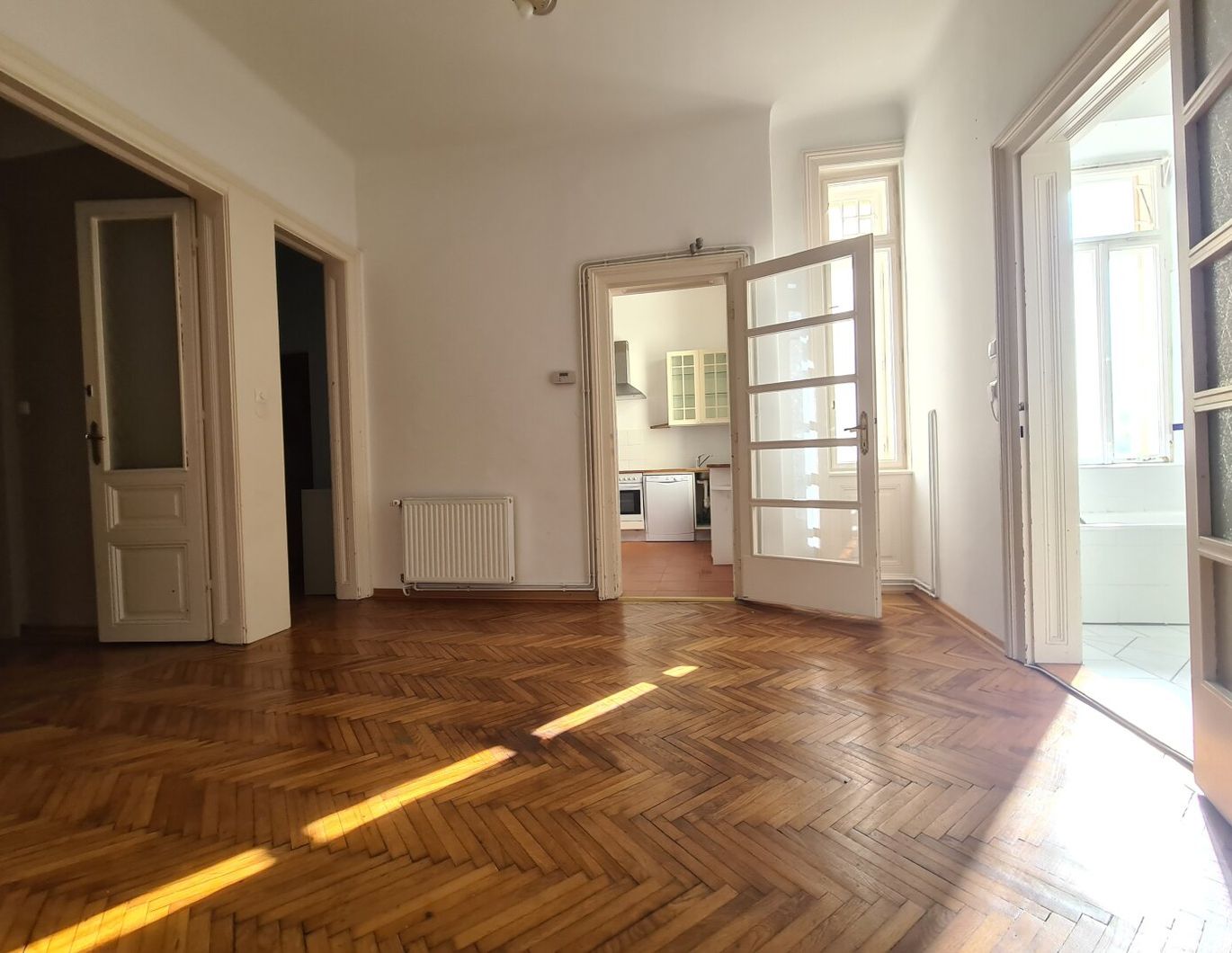 Unbefristeter Altbau | Balkon | Anton Langer Gasse