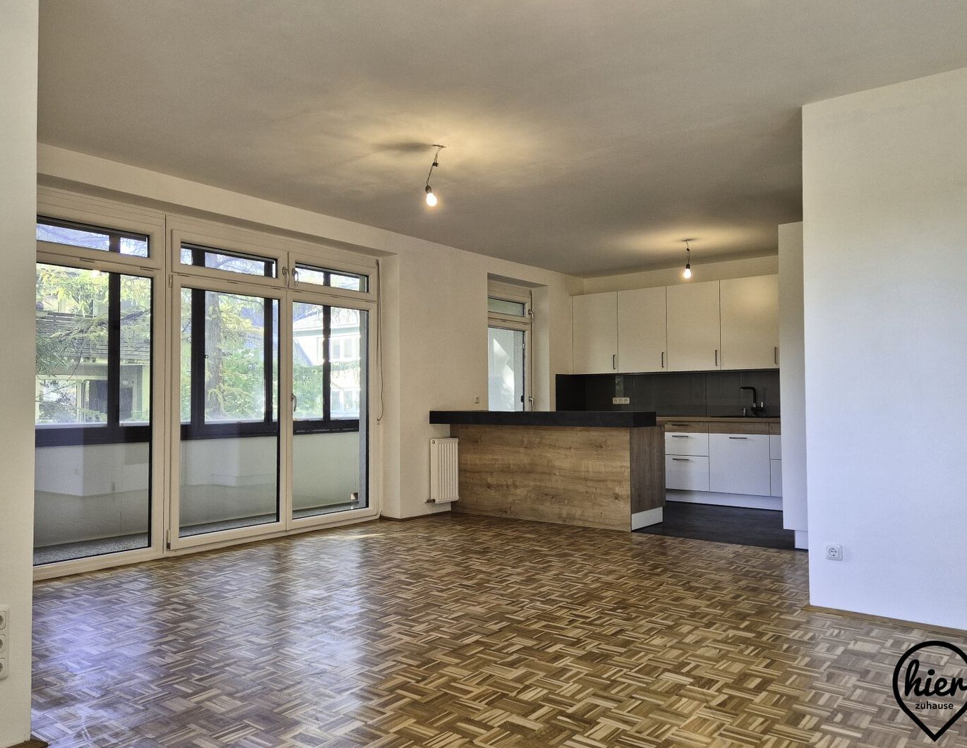 Nähe ORF Park 4-Zimmer Wohnung, 3 Loggien, 1 TG-Platz