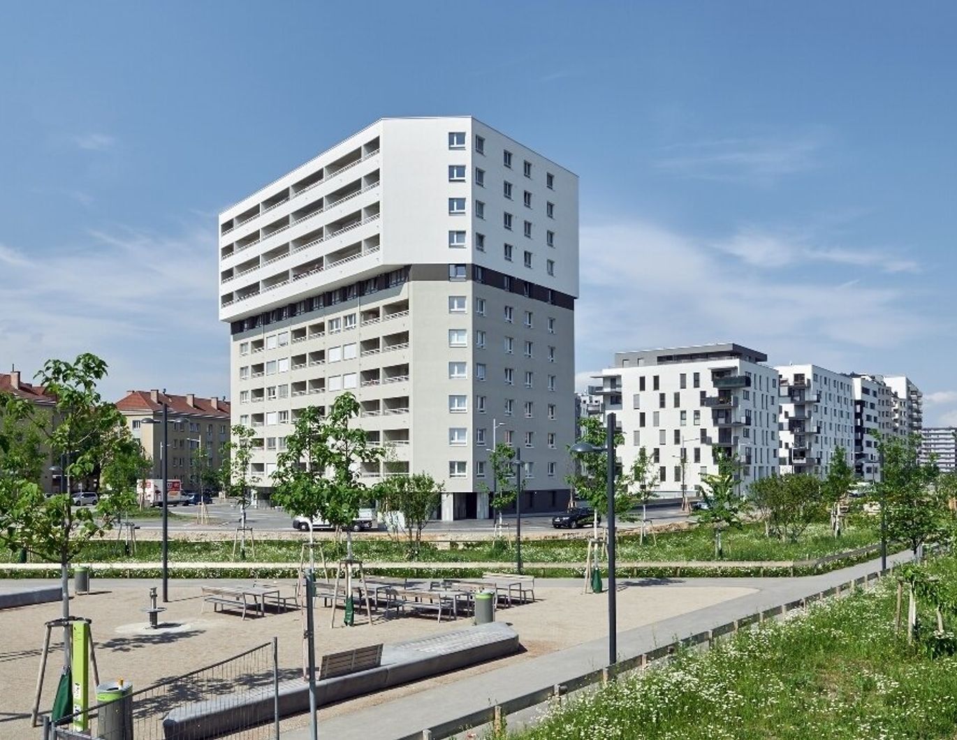 ### SUNNY SONNWENDVIERTEL WOHNEN ###