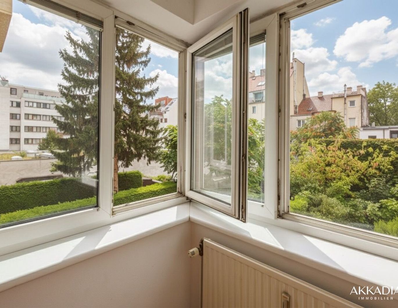 Ruhige 2-Zimmer-Wohnung mit Gartenblick und Garagenplatz
