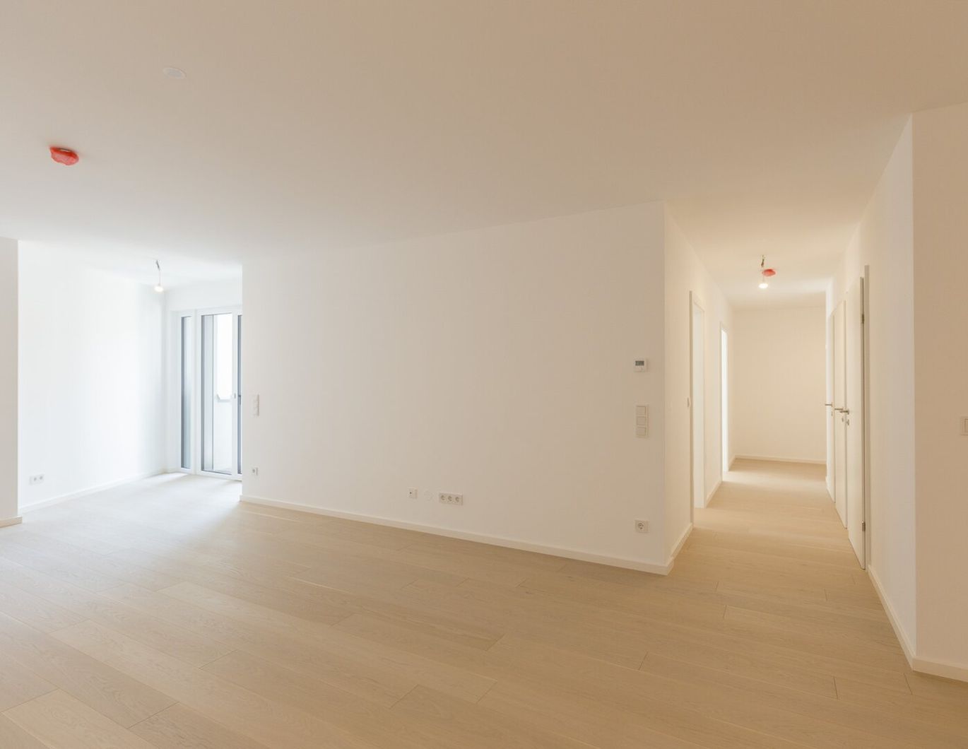 EHK 100 | Uneinsichtige 3 Zimmer Balkonwohnung in Hofruhelage