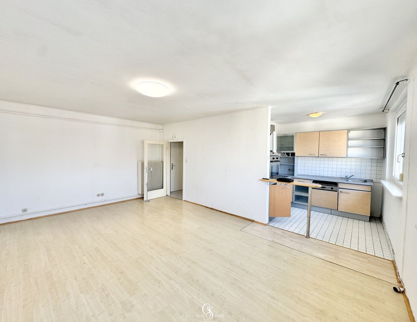 Nette 2-Zimmer-Wohnung mit Weitblick, guter Raumaufteilung und Gemeinschaftsterrasse