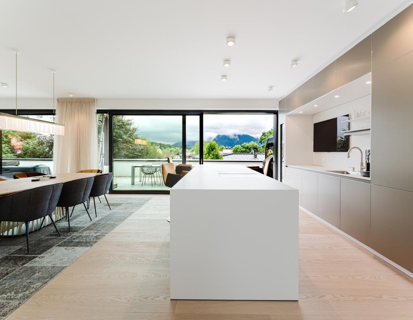 Salzburg/Morzg: Exklusives Penthouse mit traumhaftem Bergblick!