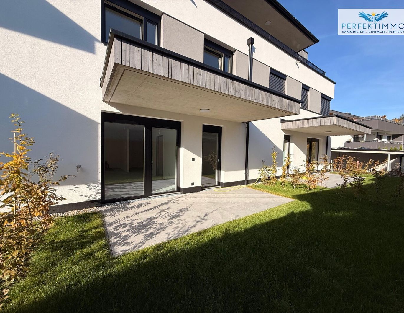 Neubau: 2-Zimmer-Wohnung mit Terrasse und Garten Top 2