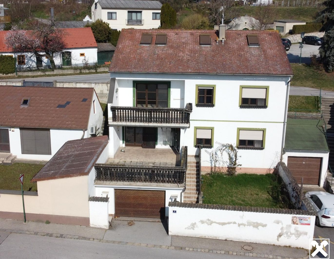 2 Wohnungen zur Fertigstellung - In einem Haus mit Terrasse zu Kaufen!
