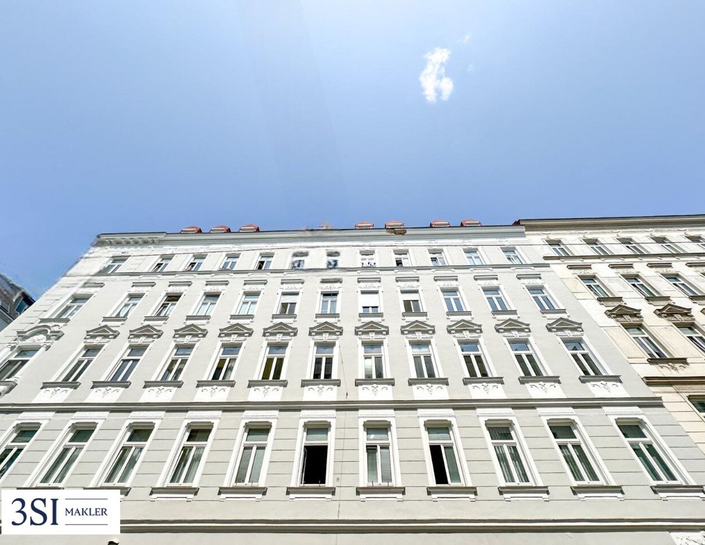 Erstklassig - 2-Zimmer-Erstbezug im stilvollen Altbau